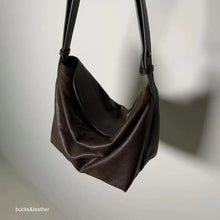 Load image into Gallery viewer, [韩国] Bucks &amp; Leather 02
