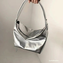 Load image into Gallery viewer, [韩国] Bucks &amp; Leather 02
