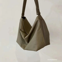 Load image into Gallery viewer, [韩国] Bucks &amp; Leather 02
