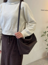Load image into Gallery viewer, [韩国] Bucks &amp; Leather 01
