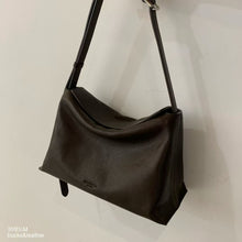 Load image into Gallery viewer, [韩国] Bucks &amp; Leather 01
