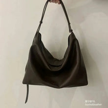 Load image into Gallery viewer, [韩国] Bucks &amp; Leather 01
