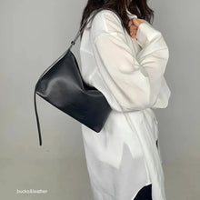 Load image into Gallery viewer, [韩国] Bucks &amp; Leather 03
