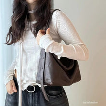 Load image into Gallery viewer, [韩国] Bucks &amp; Leather 02

