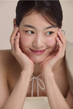 Load image into Gallery viewer, [韩国] HAESOOL 25 珍珠蝴蝶结项链

