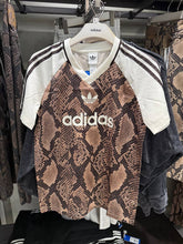 Load image into Gallery viewer, [日本] Adidas 42 短袖
