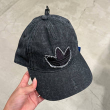 Load image into Gallery viewer, [日本] Adidas 60 鸭舌帽
