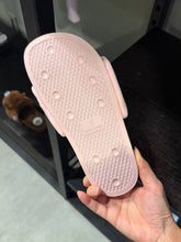Load image into Gallery viewer, [日本] Adidas 61 CARE BEARS 托鞋
