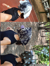 Load image into Gallery viewer, [韩国] rnrn 15 Graphic Cotton Bandana 印花方巾
