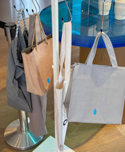 Load image into Gallery viewer, [日本] Blue Bottle 22
