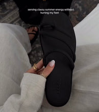 Load image into Gallery viewer, [韩国] Crocs Miami 拖鞋
