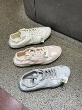 Load image into Gallery viewer, [韩国] Fila 01 鞋子
