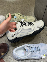 Load image into Gallery viewer, [韩国] Fila 02 鞋子
