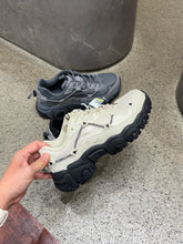 Load image into Gallery viewer, [韩国] Fila 05 鞋子

