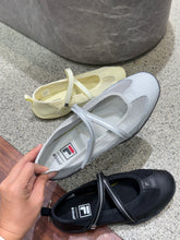 Load image into Gallery viewer, [韩国] Fila 06 鞋子
