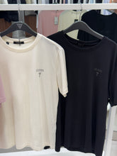 Load image into Gallery viewer, [韩国] Guess 102 男款短袖
