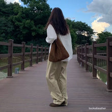 Load image into Gallery viewer, [韩国] Bucks &amp; Leather 17
