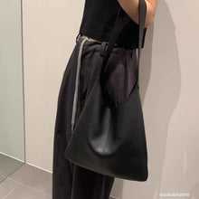 Load image into Gallery viewer, [韩国] Bucks &amp; Leather 17
