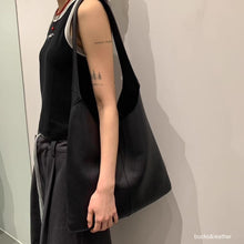 Load image into Gallery viewer, [韩国] Bucks &amp; Leather 17
