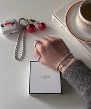 Load image into Gallery viewer, [韩国] LLOYD 网球手镯
