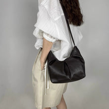 Load image into Gallery viewer, [韩国] Bucks &amp; Leather 09
