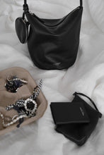 Load image into Gallery viewer, [韩国] Bucks &amp; Leather 07
