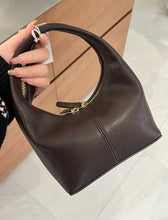 Load image into Gallery viewer, [韩国] Bucks &amp; Leather 44
