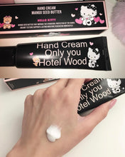 Load image into Gallery viewer, [韩国] Hetras × Hello Kitty 香氛护手霜

