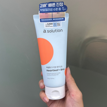 Load image into Gallery viewer, [韩国Daiso] a.Solution 泡沫洁面乳
