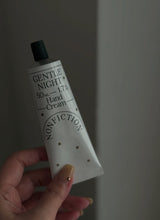 Load image into Gallery viewer, [现货] Nonfiction 24 圣诞限量版 （护手霜）
