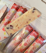 Load image into Gallery viewer, [日本零食] Royce 巧克力棒
