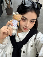 Load image into Gallery viewer, [日本] Sanrio 81 Hello Kitty 长脚吊饰
