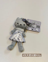 Load image into Gallery viewer, [日本] Sanrio 81 Hello Kitty 长脚吊饰
