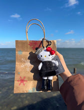 Load image into Gallery viewer, [日本] Sanrio 81 Hello Kitty 长脚吊饰
