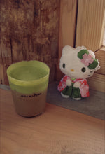 Load image into Gallery viewer, [日本] Sanrio 82 Hello Kitty 吊饰
