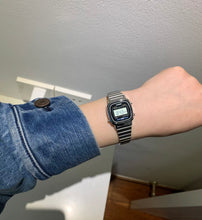 Load image into Gallery viewer, [日本] CASIO 05 手表

