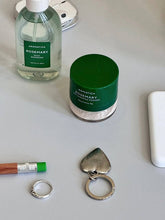 Load image into Gallery viewer, [现货] Aromatica 迷迭香干发粉

