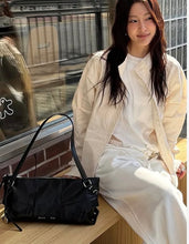 Load image into Gallery viewer, [韩国] Matin Kim 82 包包

