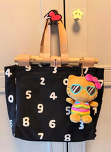 Load image into Gallery viewer, [日本] Sanrio 89 夏威夷黑皮Kitty
