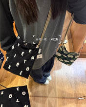 Load image into Gallery viewer, [日本] Sou Sou 布袋斜挎包
