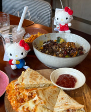 Load image into Gallery viewer, [日本] Sanrio 83 复古系列Kitty
