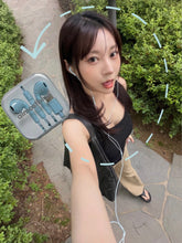 Load image into Gallery viewer, [韩国] Almost Blue 有线耳机
