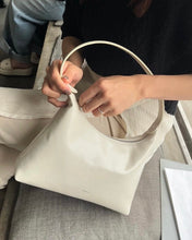 Load image into Gallery viewer, [韩国] Stand Oil 02 Plump Bag
