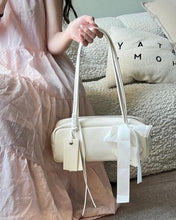 Load image into Gallery viewer, [韩国] Stand Oil 16 More Baguette Bag
