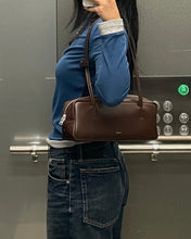 Load image into Gallery viewer, [韩国] Stand Oil 16 More Baguette Bag
