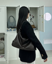 Load image into Gallery viewer, [韩国] Stand Oil 17 Mushy Bag
