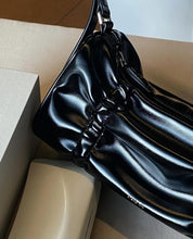 Load image into Gallery viewer, [韩国] Stand Oil 19 Pleats Bag
