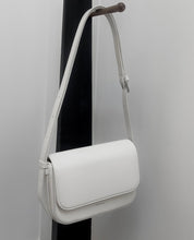 Load image into Gallery viewer, [韩国] Stand Oil 25 Riddle Bag
