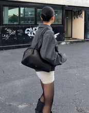 Load image into Gallery viewer, [韩国] Stand Oil 39 Momo Bag Large
