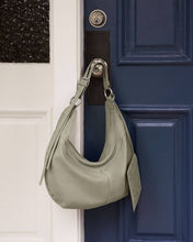 Load image into Gallery viewer, [韩国] Stand Oil 38 Cling Bag
